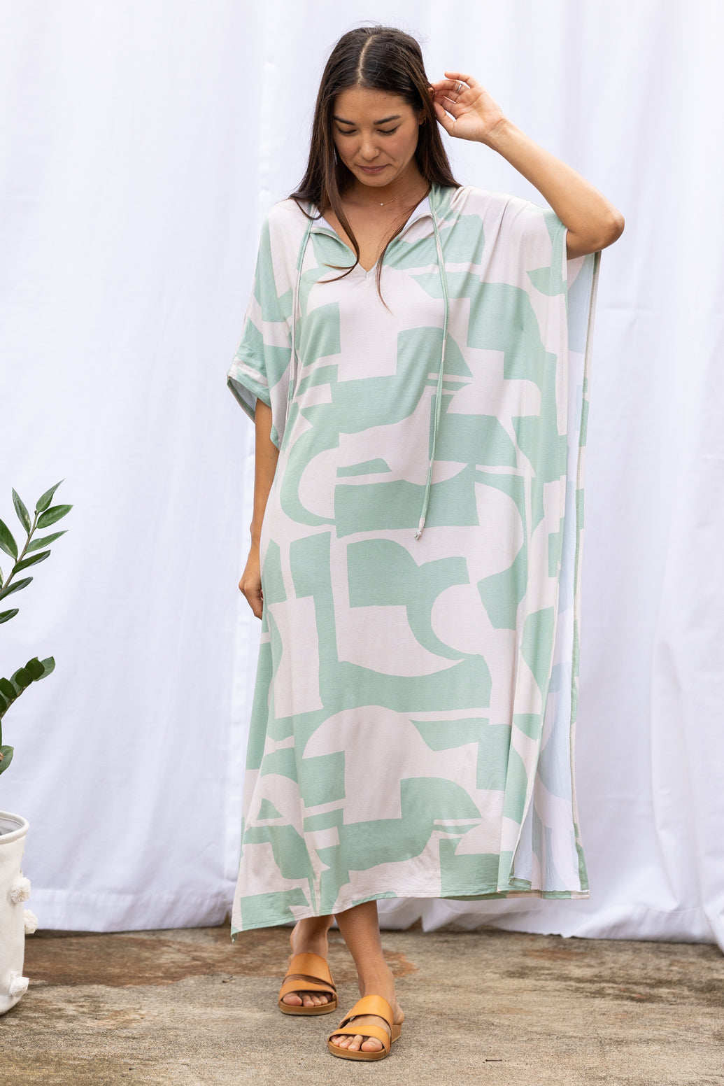 Ten Tomorrow: MAHINA Kaftan Dress Ten Tomorrow: MAHINA Kaftan Dress